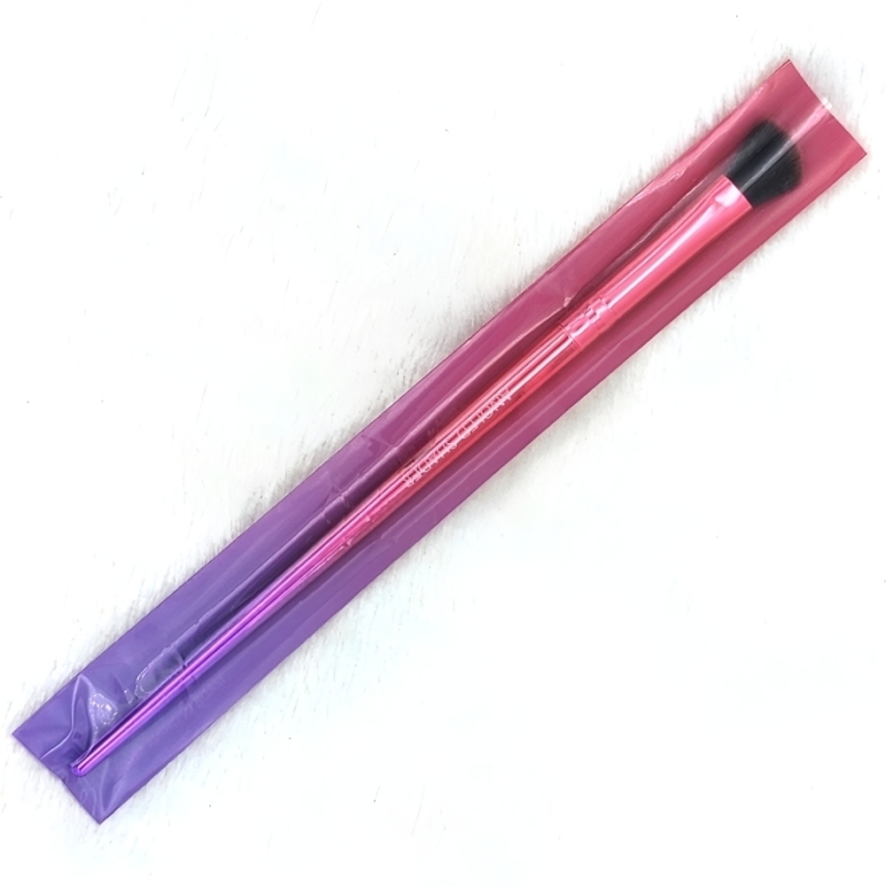 🔴 SHAINA B Angled Shader Eye Brush
